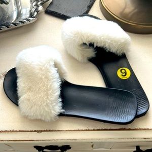 Size 9 boo-boo white fuzzy slippers!